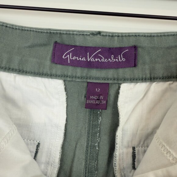 Gloria Vanderbilt Women's 5-Inch Chino Short Sage Green Size 12 - Picture 5 of 7